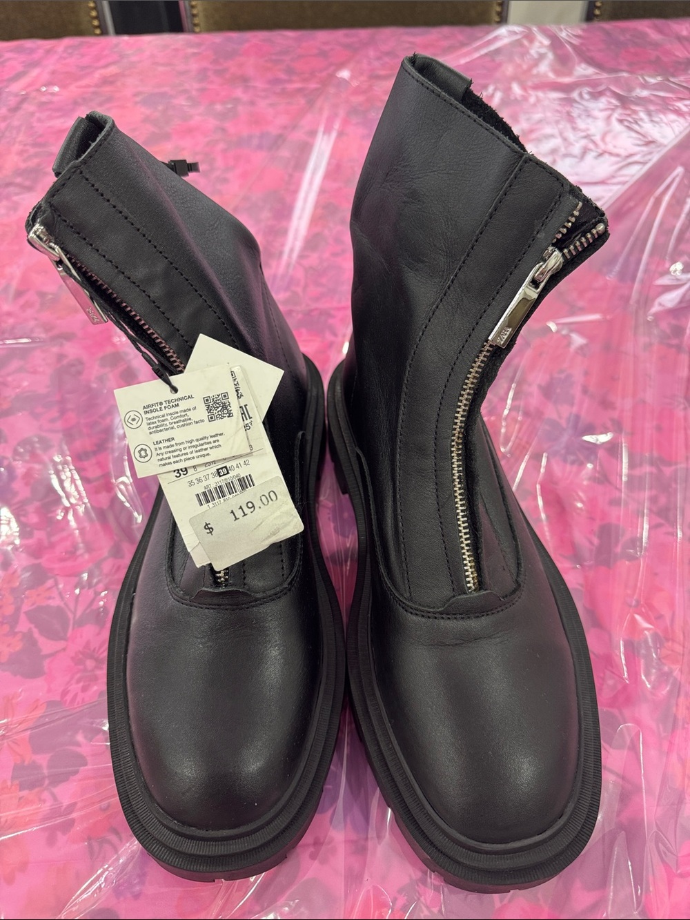 NWT Zara black leather combat or Moto ankle boot zip size 8